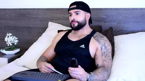 Snapshot of lukhass chatting on 09-26-25, 10:03 Lukhas f4f online show from 09-26-25, 10:03