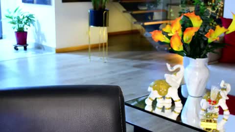 Snapshot of lukhass chatting on 02-20-26, 05:15 Lukhas f4f online show from 02-20-26, 05:15