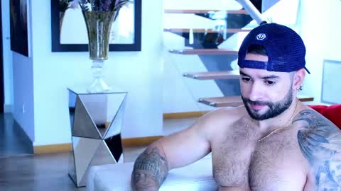 Snapshot of lukhass chatting on 05-12-26, 04:59 Lukhas f4f online show from 05-12-26, 04:59