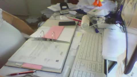 Snapshot of luley58 chatting on 03-11-25, 06:21 luley58 online show from 03-11-25, 06:21