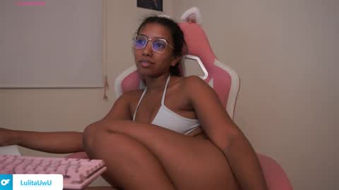 Snapshot of lulitauwu chatting on 10-23-25, 03:06 lulitauwu online show from 10-23-25, 03:06