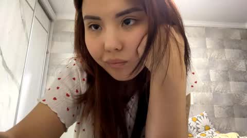 lullivi online show from 04-18-26, 03:38