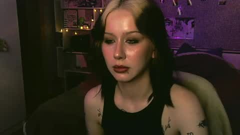 Snapshot of lullypopa chatting on 04-08-26, 12:49 lullypopa online show from 04-08-26, 12:49