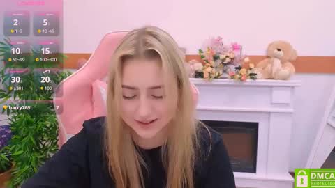 Lily online show from 11-17-25, 06:41