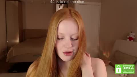 Snapshot of lulu_moons chatting on 07-19-26, 06:55 Lulu online show from 07-19-26, 06:55