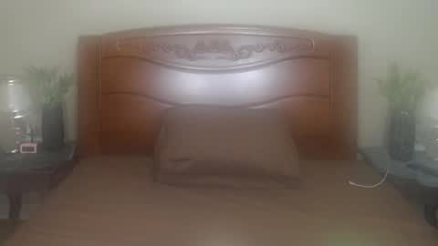 lulu_wild online show from 11-12-25, 10:26