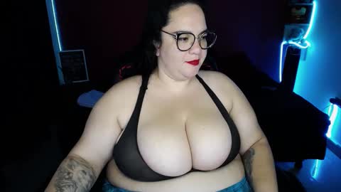 LuluBigTitts online show from 01-03-25, 01:59