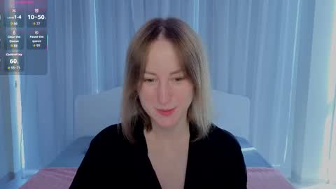 Lily online show from 09-15-25, 09:31