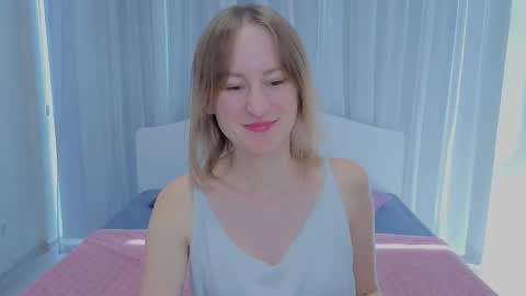 Lily online show from 09-18-25, 10:06