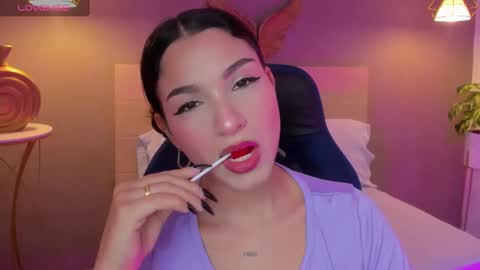 Snapshot of luma_sky chatting on 09-12-25, 03:06 L U M A online show from 09-12-25, 03:06