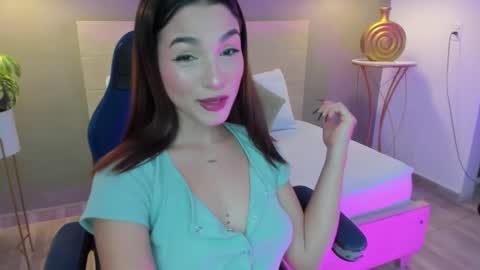 Snapshot of luma_sky chatting on 09-17-25, 03:08 L U M A online show from 09-17-25, 03:08