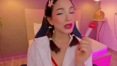 Snapshot of luma_sky chatting on 09-27-25, 03:00 L U M A online show from 09-27-25, 03:00