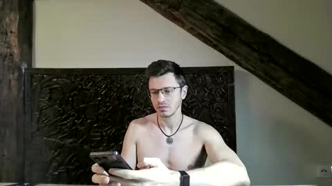 Andrew independent model 2000-0000 CET daily online show from 04-17-26, 06:55