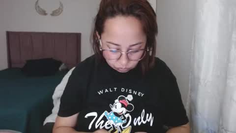 LUMI     online show from 01-09-25, 02:11