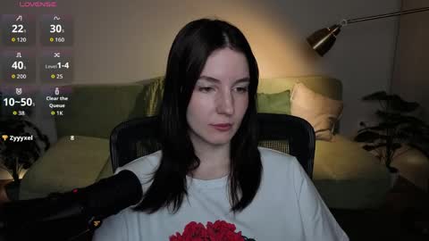 Snapshot of lumina_dark chatting on 06-05-26, 02:23 Lumi online show from 06-05-26, 02:23
