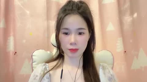 Snapshot of luna4739 chatting on 05-05-26, 04:04 Luna online show from 05-05-26, 04:04