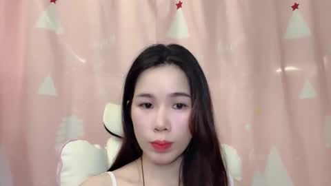 Snapshot of luna4739 chatting on 06-04-26, 04:24 Luna online show from 06-04-26, 04:24