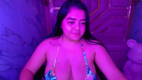 Snapshot of luna__r_ chatting on 04-23-26, 03:30 Luna online show from 04-23-26, 03:30