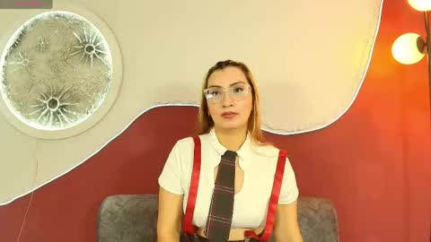 Snapshot of luna__velvet chatting on 04-22-26, 12:18 luna__velvet online show from 04-22-26, 12:18