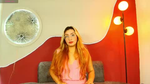 Snapshot of luna__velvet chatting on 06-10-26, 12:15 luna__velvet online show from 06-10-26, 12:15
