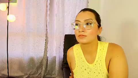 Snapshot of luna__velvet chatting on 07-10-26, 04:31 luna__velvet online show from 07-10-26, 04:31
