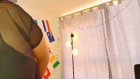 Snapshot of luna__velvet chatting on 07-11-26, 02:42 luna__velvet online show from 07-11-26, 02:42
