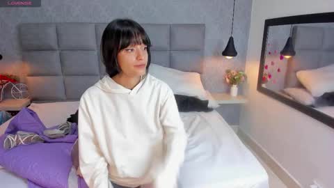 Luna online show from 02-18-26, 11:17
