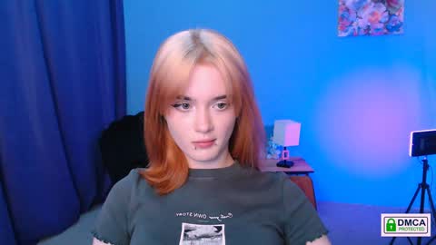 Snapshot of luna_berryy chatting on 01-02-25, 10:44 luna_berryy online show from 01-02-25, 10:44
