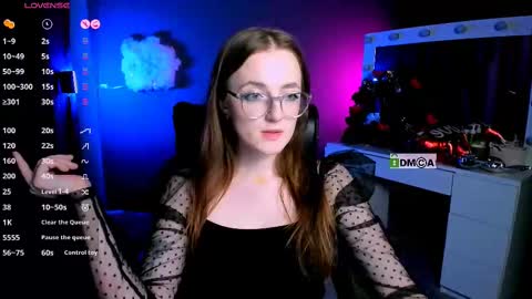 Snapshot of luna_berryy chatting on 02-18-25, 05:20 luna_berryy online show from 02-18-25, 05:20