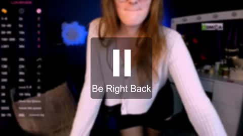 Snapshot of luna_berryy chatting on 02-19-25, 12:35 luna_berryy online show from 02-19-25, 12:35