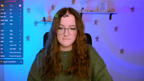 luna_berryy online show from 01-16-26, 08:35