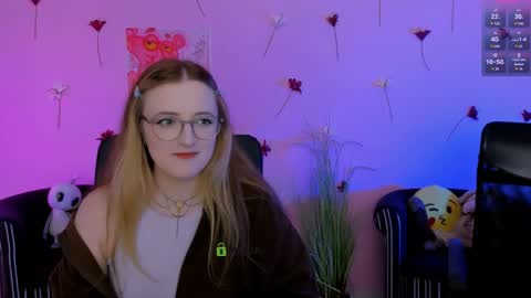 luna_berryy online show from 05-29-26, 07:23