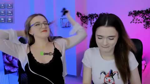 luna_berryy online show from 06-20-26, 07:16