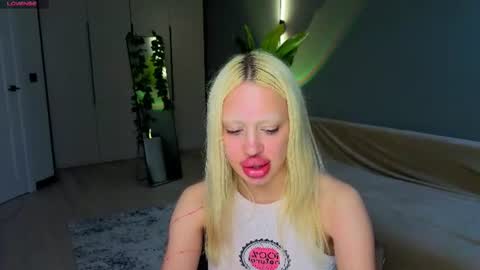 luna_beverly online show from 06-14-26, 02:24