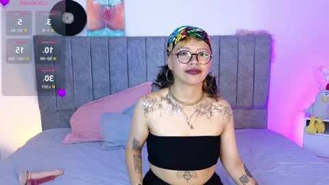 luna_blooms online show from 04-09-26, 11:48