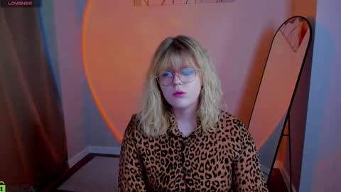 Snapshot of luna_c0ra chatting on 02-14-26, 01:24 luna online show from 02-14-26, 01:24