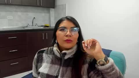 luna  online show from 02-13-25, 11:17