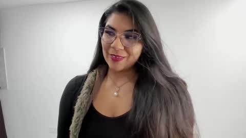 luna  online show from 10-02-25, 06:15