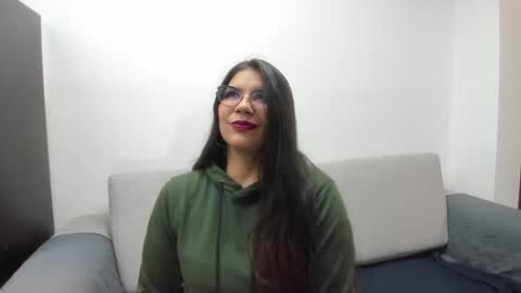 luna  online show from 12-04-25, 11:08