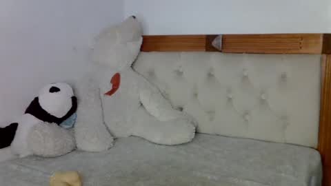 maskedmalkia online show from 07-28-26, 04:30