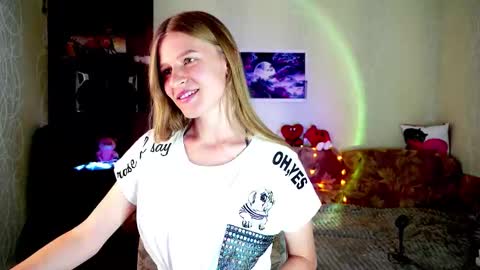 Snapshot of luna_evan chatting on 09-11-25, 09:20 luna_evan online show from 09-11-25, 09:20