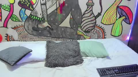 luna_gc online show from 12-29-24, 02:27