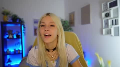 Snapshot of luna_grace18 chatting on 08-03-26, 04:55 luna_grace18 online show from 08-03-26, 04:55