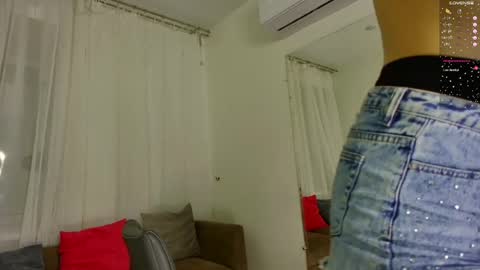 Luna online show from 05-23-26, 01:48