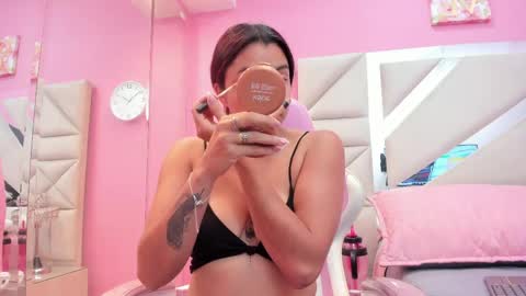 Snapshot of luna_hix chatting on 05-05-26, 03:03 luna_hix online show from 05-05-26, 03:03