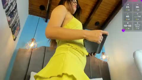 Snapshot of luna_honey9 chatting on 06-25-26, 03:06 luna_honey9 online show from 06-25-26, 03:06