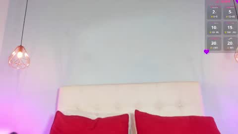 Snapshot of luna_honey9 chatting on 07-07-26, 03:09 luna_honey9 online show from 07-07-26, 03:09