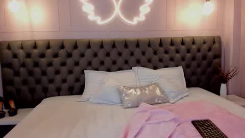 luna_hot_ass online show from 03-21-26, 11:08