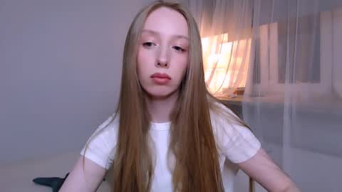 Luna online show from 04-09-26, 10:48