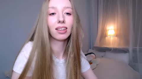 Luna online show from 07-05-26, 04:19